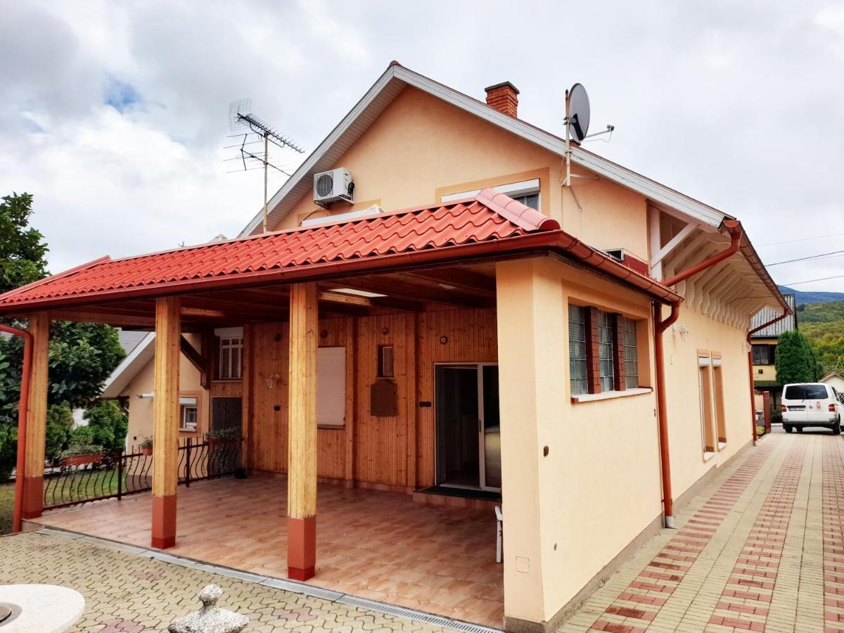 Mátra Wellness Vendégház Paradsasvar Exterior foto