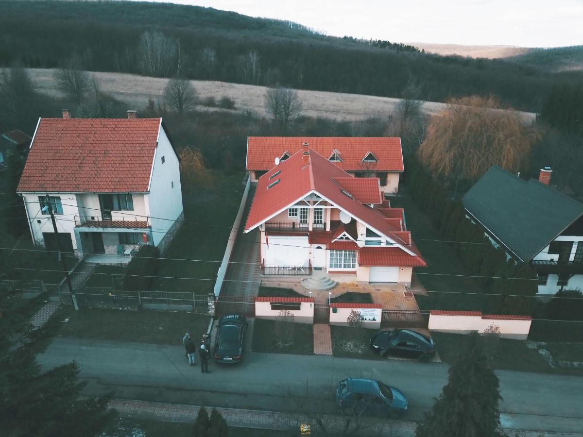 Mátra Wellness Vendégház Paradsasvar Exterior foto